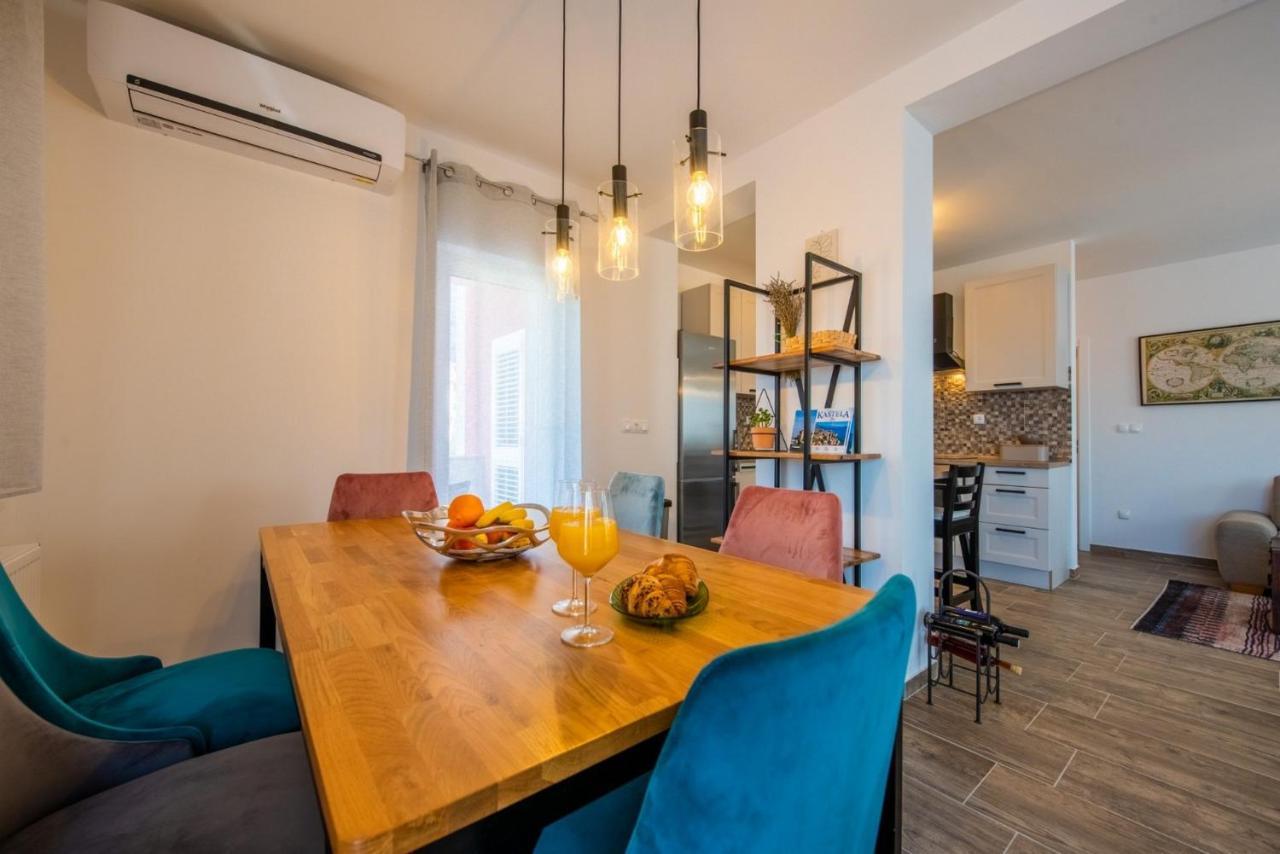 Apartman Paula Kaštela Exterior foto