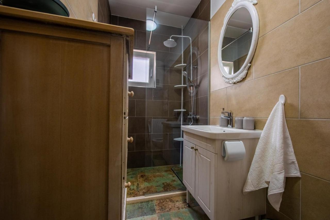 Apartman Paula Kaštela Exterior foto